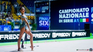 final6 t1 motto viareggio lena ester   nastro sfe09090a copia simone ferraro ph copia